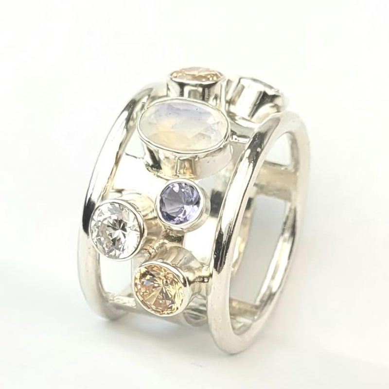 Martens sølvring med tanzanite